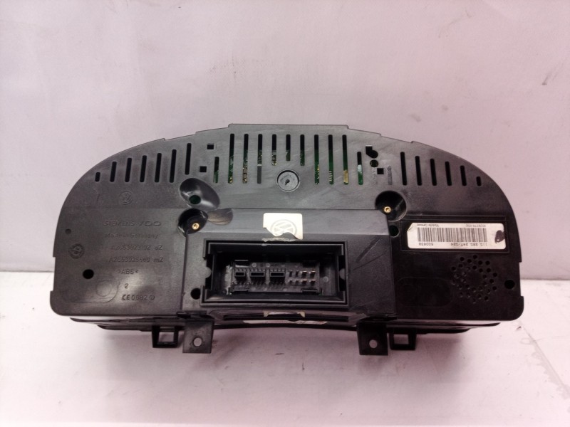Recambio de cuadro instrumentos para volkswagen golf v berlina (1k1) gt sport referencia OEM IAM 1K0920860L 1K0920860 A2C5302310