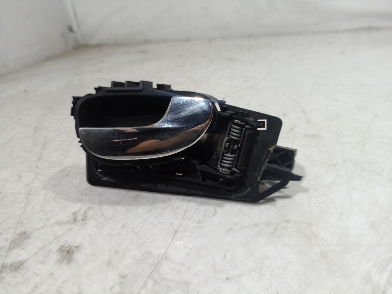 Recambio de maneta interior delantera derecha para peugeot 307 cc (s2) básico referencia OEM IAM 9643604477 9643604477 964360447