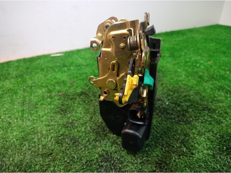 Recambio de cerradura puerta delantera izquierda para chrysler sebring berlina (jr41) 2.0 le referencia OEM IAM   