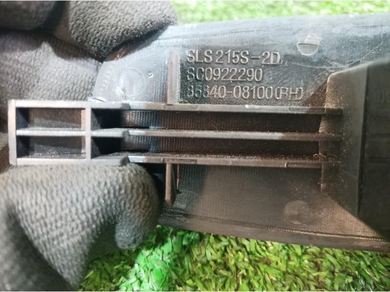 Recambio de mando elevalunas trasero derecho para ssangyong rexton 270 xdi limited referencia OEM IAM SC0922290  8584008100