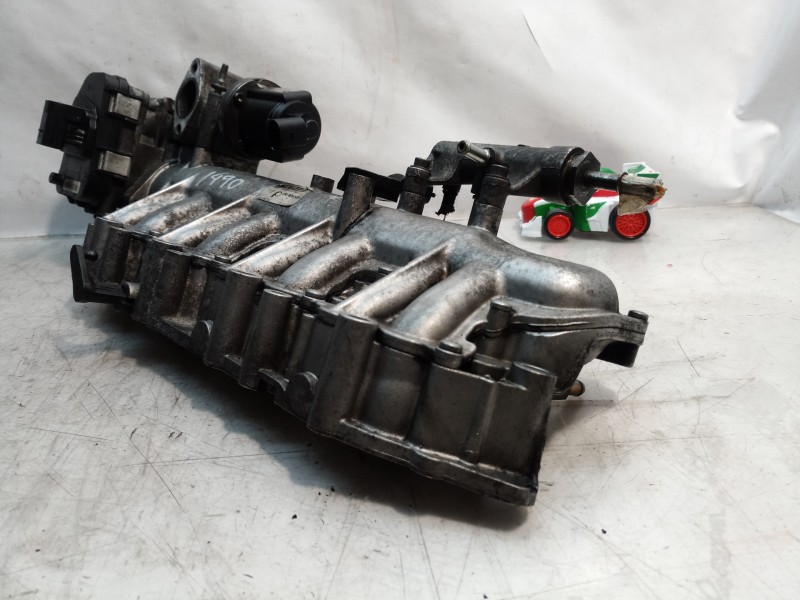 Recambio de colector admision para opel vectra c berlina referencia OEM IAM 55194739 55194739 55194739