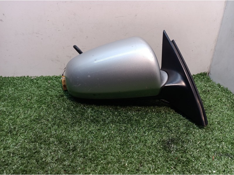Recambio de retrovisor derecho para audi a4 berlina (8e) 1.8 t quattro referencia OEM IAM 010681  
