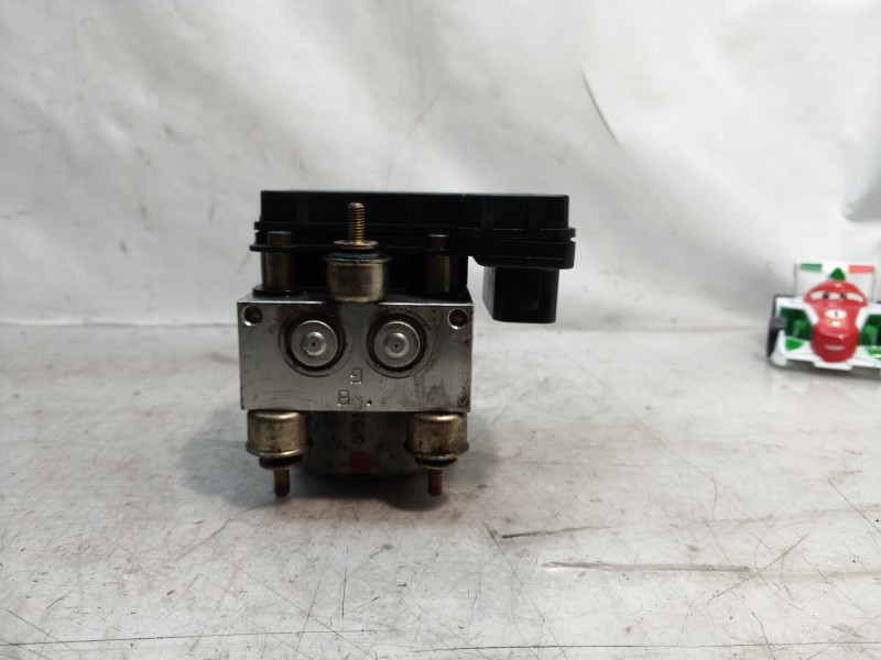 Recambio de abs para mazda 626 monovolumen (gw) 2.0 exclusive (85kw) referencia OEM IAM 4360813 4360813 4360813