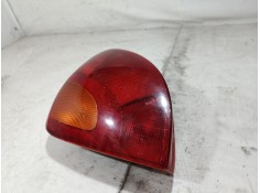 Recambio de piloto trasero izquierdo para ford fiesta berlina básico referencia OEM IAM 1044156 1044156 1044156 2