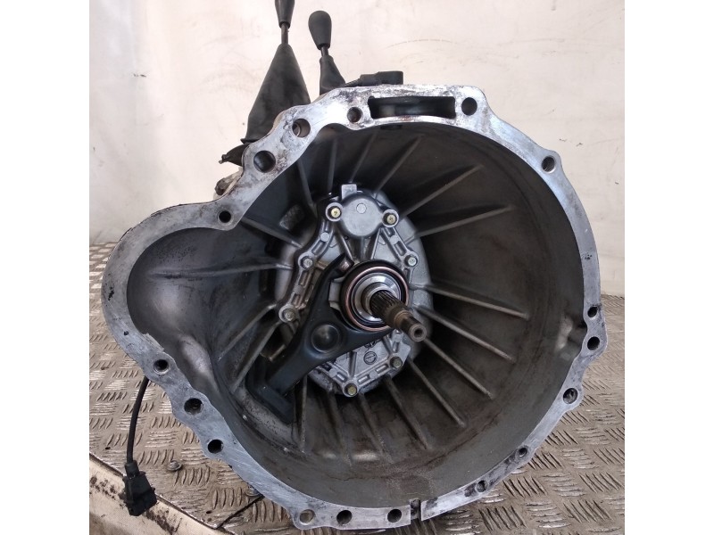 Recambio de caja cambios para nissan terrano/terrano.ii (r20) elegance referencia OEM IAM 32131G2342 32131G2342 33103G2340