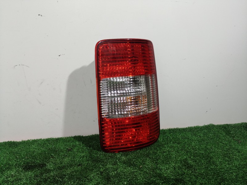 Recambio de piloto trasero derecho para volkswagen caddy ka/kb (2k) referencia OEM IAM   