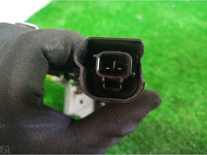 Recambio de cerradura puerta trasera derecha para peugeot 107 básico referencia OEM IAM   