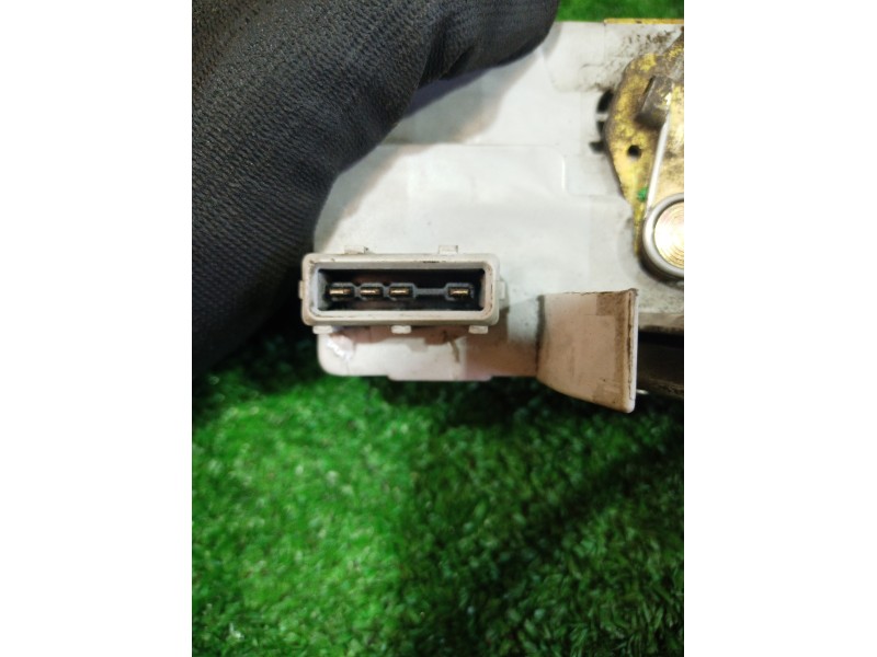 Recambio de cerradura puerta delantera derecha para peugeot 307 break / sw (s1) 2.0 hdi cat referencia OEM IAM   