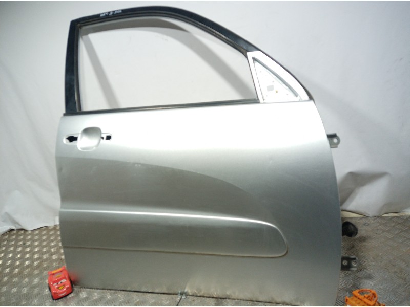 Recambio de puerta delantera derecha para toyota rav 4 (a2) 2.0 luna 4x4 referencia OEM IAM   