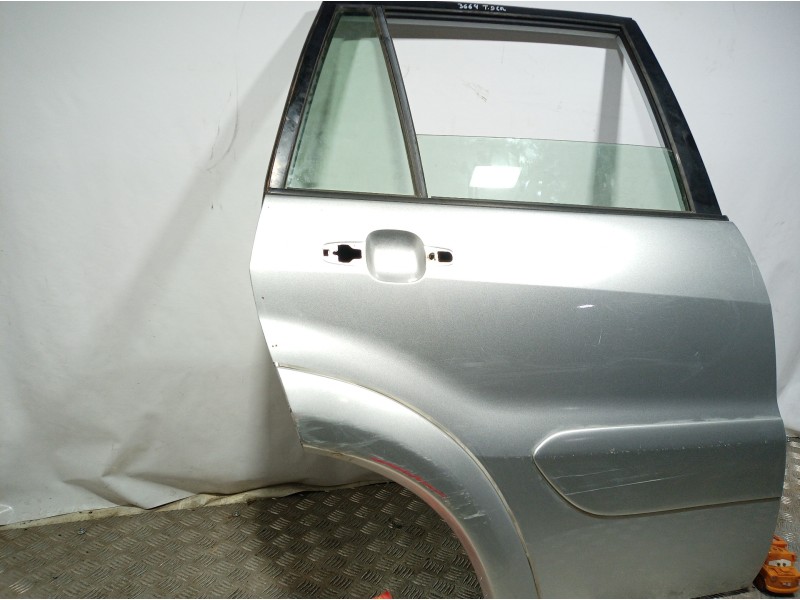 Recambio de puerta trasera derecha para toyota rav 4 (a2) 2.0 luna 4x4 referencia OEM IAM   