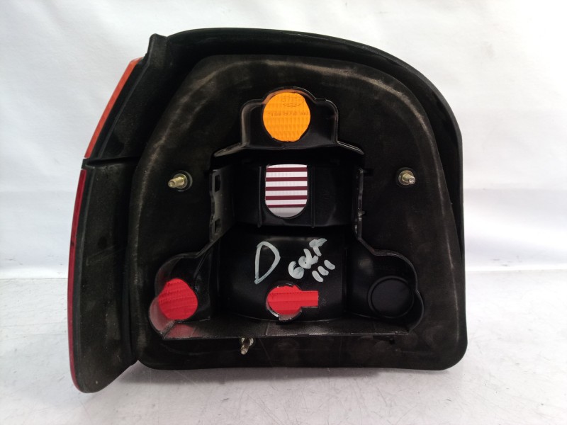 Recambio de piloto trasero derecho para volkswagen golf iii berlina (1h1) cl referencia OEM IAM   