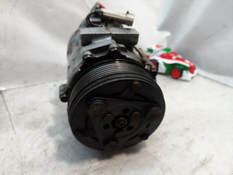 Recambio de compresor aire acondicionado para opel astra g caravan elegance referencia OEM IAM 90559843 90559843 90559843