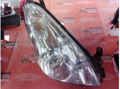 Recambio de faro derecho para toyota corolla verso (r1) 1.8 16v cat referencia OEM IAM   