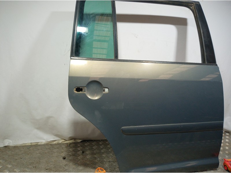 Recambio de puerta trasera derecha para volkswagen touran (1t1) referencia OEM IAM   