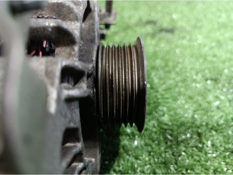 Recambio de alternador para peugeot 107 básico referencia OEM IAM 270600Q010 270600Q010 MS1022118730