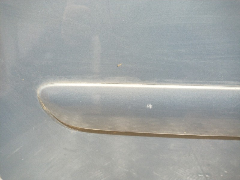 Recambio de puerta trasera derecha para volkswagen touran (1t1) referencia OEM IAM   