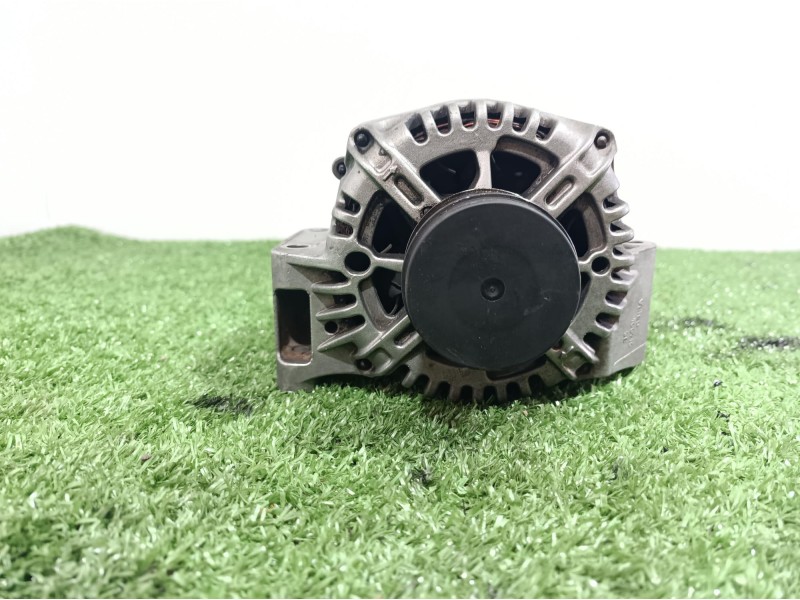 Recambio de alternador para fiat grande punto (199) referencia OEM IAM 607034818 607034818 46823547