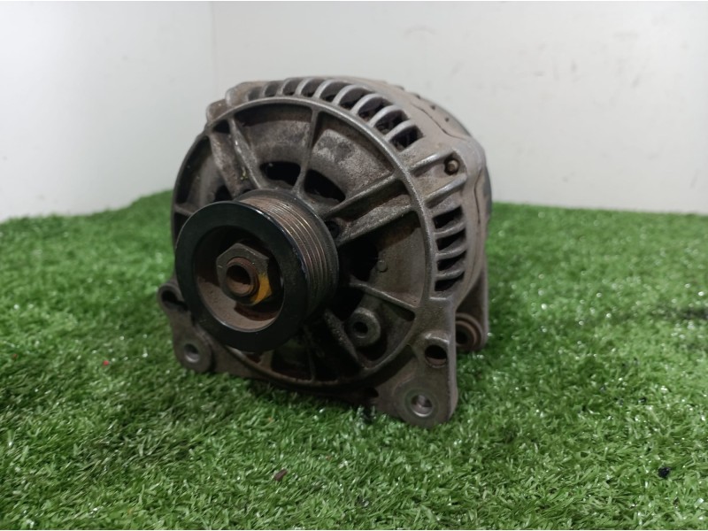 Recambio de alternador para chrysler voyager (gs) 2.5 td family referencia OEM IAM 38522294F 38522294F 0123510106