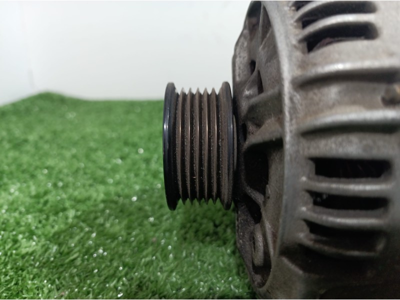 Recambio de alternador para chrysler voyager (gs) 2.5 td family referencia OEM IAM 38522294F 38522294F 0123510106