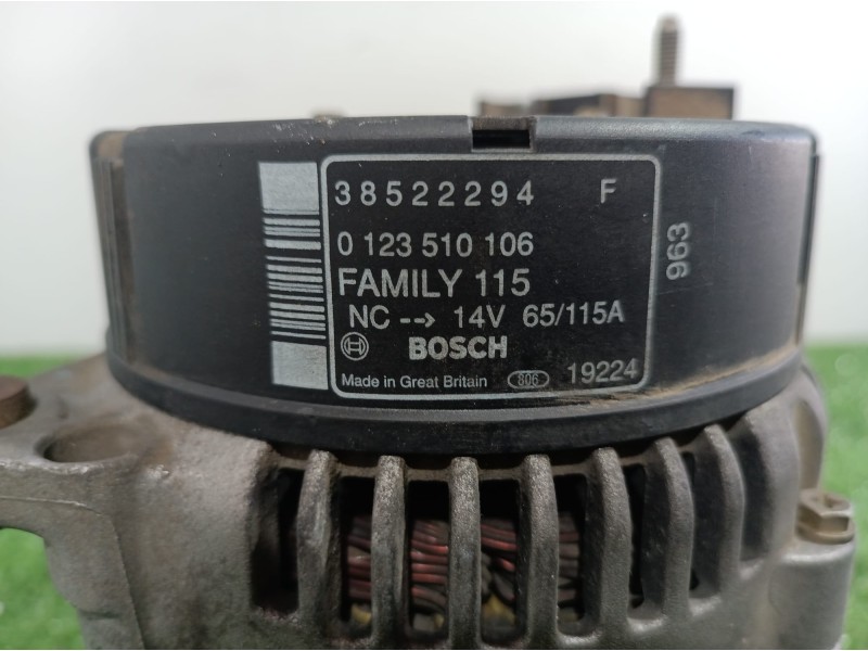 Recambio de alternador para chrysler voyager (gs) 2.5 td family referencia OEM IAM 38522294F 38522294F 0123510106