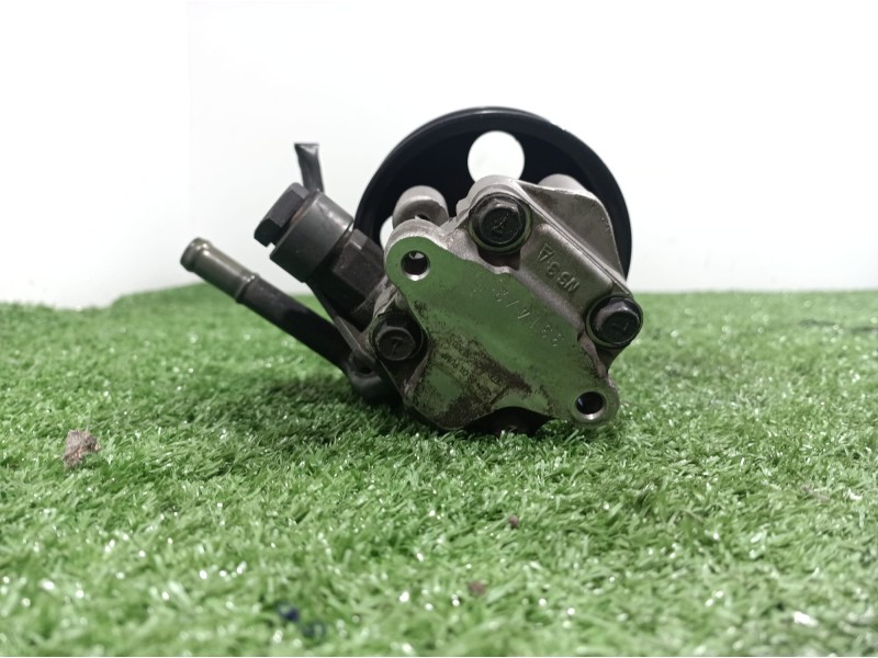 Recambio de bomba direccion para kia carens 2.0 turbodiesel cat referencia OEM IAM 0K2KC32600 0K2KC32600 0K2KC32600