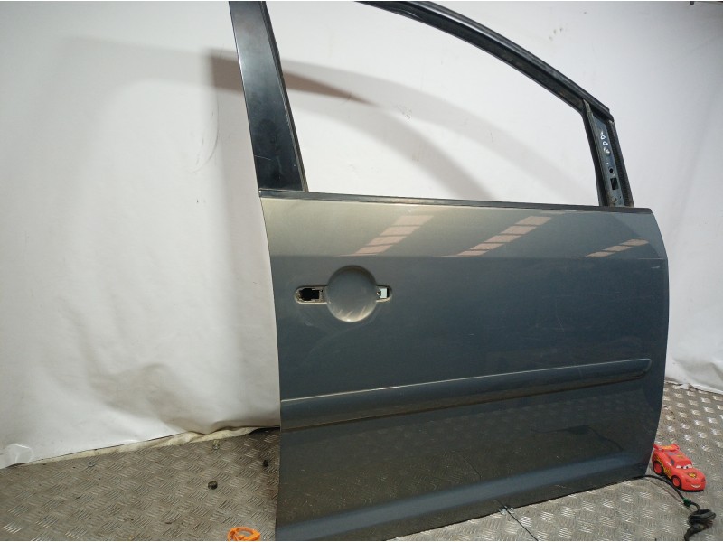 Recambio de puerta delantera derecha para volkswagen touran (1t1) referencia OEM IAM   
