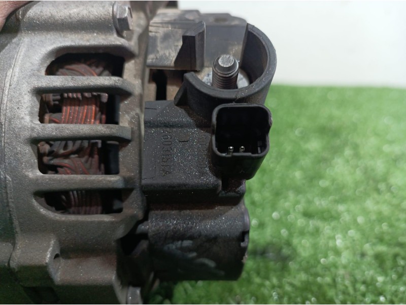 Recambio de alternador para peugeot 107 referencia OEM IAM 9656003780 9656003780 2543215A