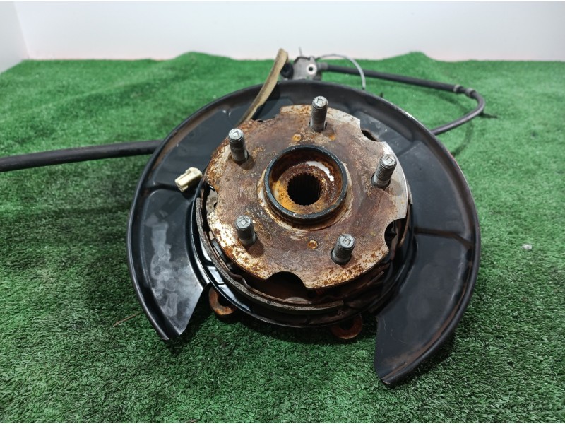 Recambio de mangueta trasera izquierda para toyota rav 4 (a3) executive referencia OEM IAM   