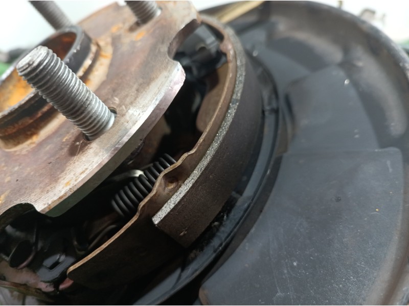 Recambio de mangueta trasera izquierda para toyota rav 4 (a3) executive referencia OEM IAM   