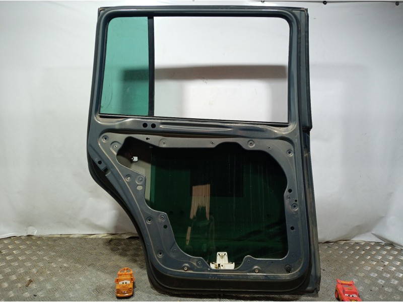 Recambio de puerta trasera izquierda para volkswagen touran (1t1) referencia OEM IAM   