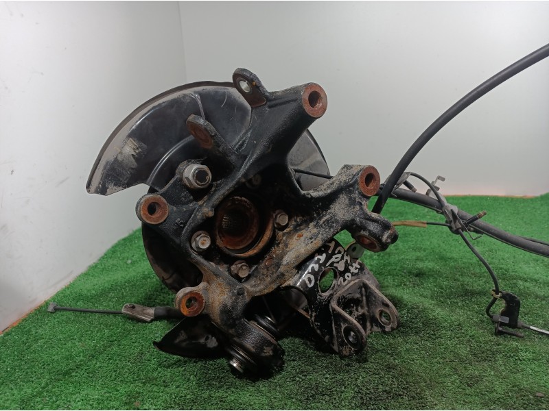 Recambio de mangueta trasera izquierda para toyota rav 4 (a3) executive referencia OEM IAM   