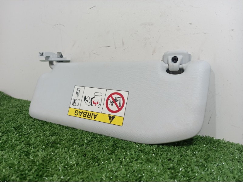 Recambio de parasol izquierdo para peugeot 208 active referencia OEM IAM   