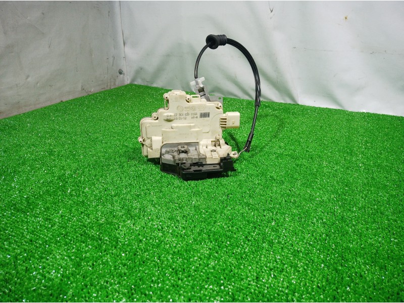 Recambio de cerradura puerta trasera derecha para volkswagen passat lim. (362) exclusive bluemotion referencia OEM IAM CZ3C48390