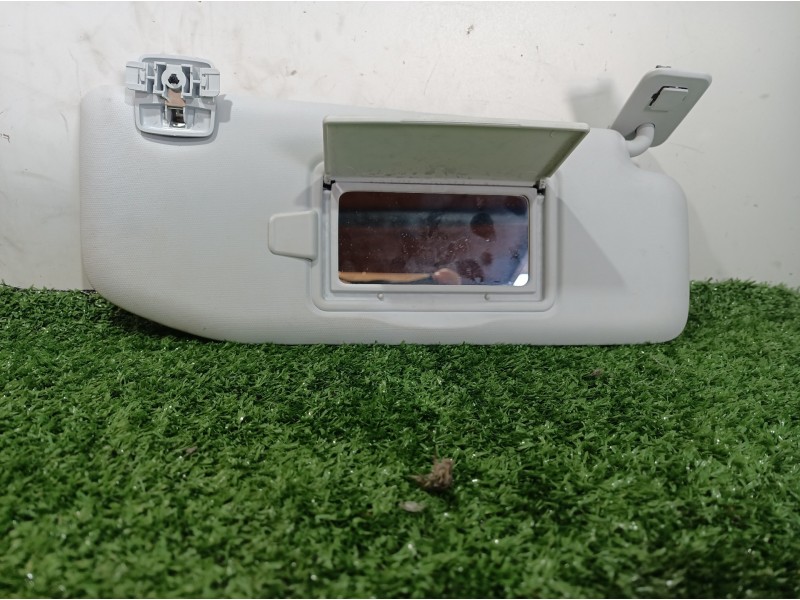 Recambio de parasol izquierdo para peugeot 208 active referencia OEM IAM   