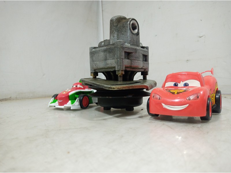 Recambio de bomba direccion para nissan trade referencia OEM IAM 7681955174 7681955174 7681955174