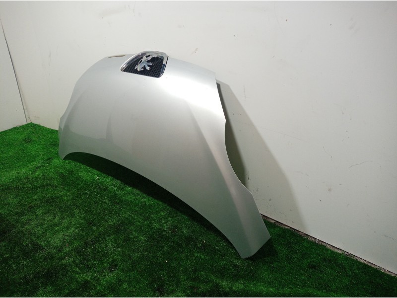Recambio de capot para peugeot 107 básico referencia OEM IAM   