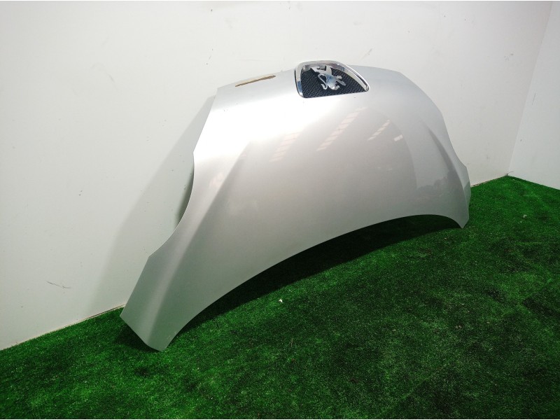 Recambio de capot para peugeot 107 básico referencia OEM IAM   