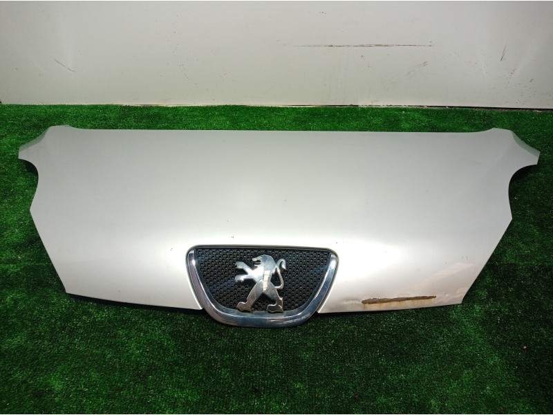 Recambio de capot para peugeot 107 básico referencia OEM IAM   