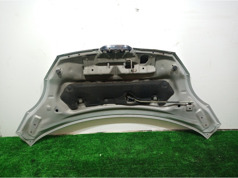 Recambio de capot para peugeot 107 básico referencia OEM IAM   