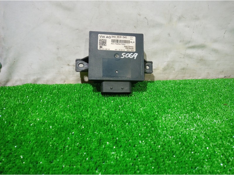 Recambio de modulo electronico para volkswagen passat lim. (362) exclusive bluemotion referencia OEM IAM 8ES01045240 8ES01045240