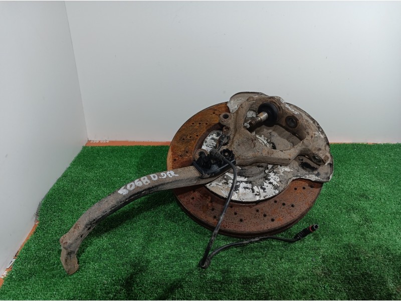 Recambio de mangueta delantera derecha para mercedes-benz clase s (w220) berlina 320 cdi (220.026) referencia OEM IAM   