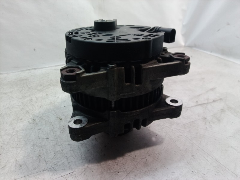Recambio de alternador para ford mondeo ber. (ca2) limited edition referencia OEM IAM 0121615021 0121615021 0121615021