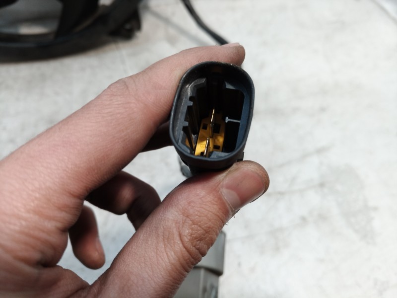 Recambio de electroventilador para peugeot 407 sport referencia OEM IAM   