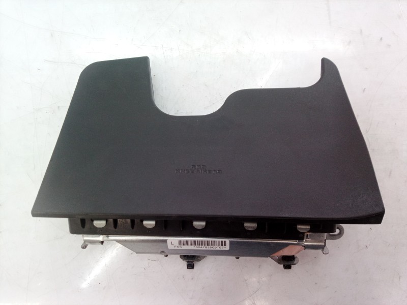 Recambio de airbag rodilla para toyota yaris active referencia OEM IAM   