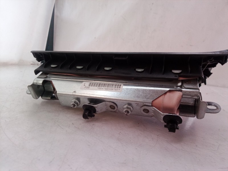 Recambio de airbag rodilla para toyota yaris active referencia OEM IAM   