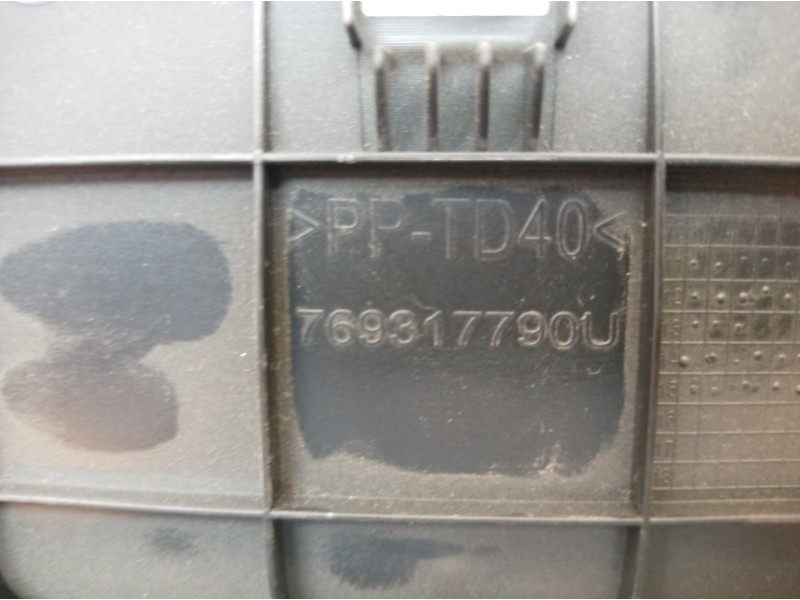 Recambio de cuadro instrumentos para peugeot 208 active referencia OEM IAM 981384898000 981384898000 769317790U