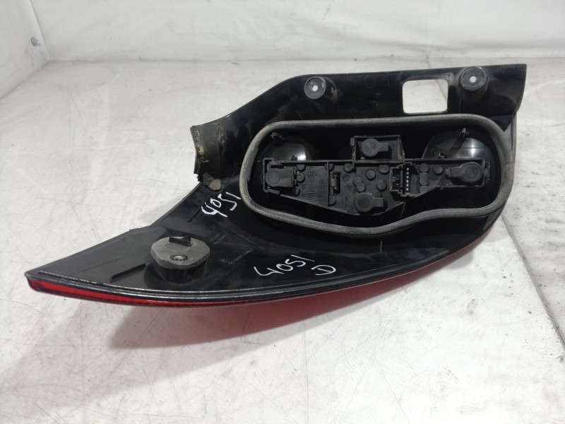 Recambio de piloto trasero derecho para renault laguna ii (bg0) authentique referencia OEM IAM 8200002472 8200002472 8200002472