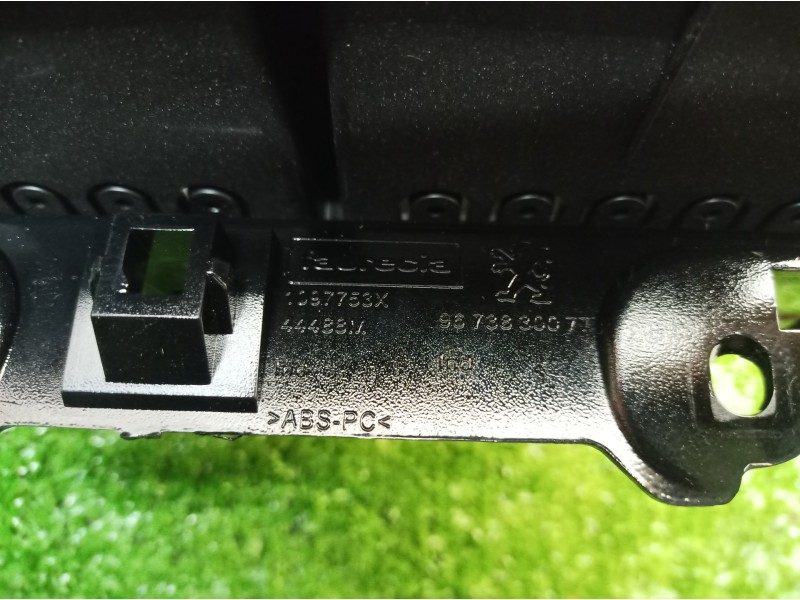 Recambio de moldura interior para peugeot 208 active referencia OEM IAM 967383007 967383007 1097753X