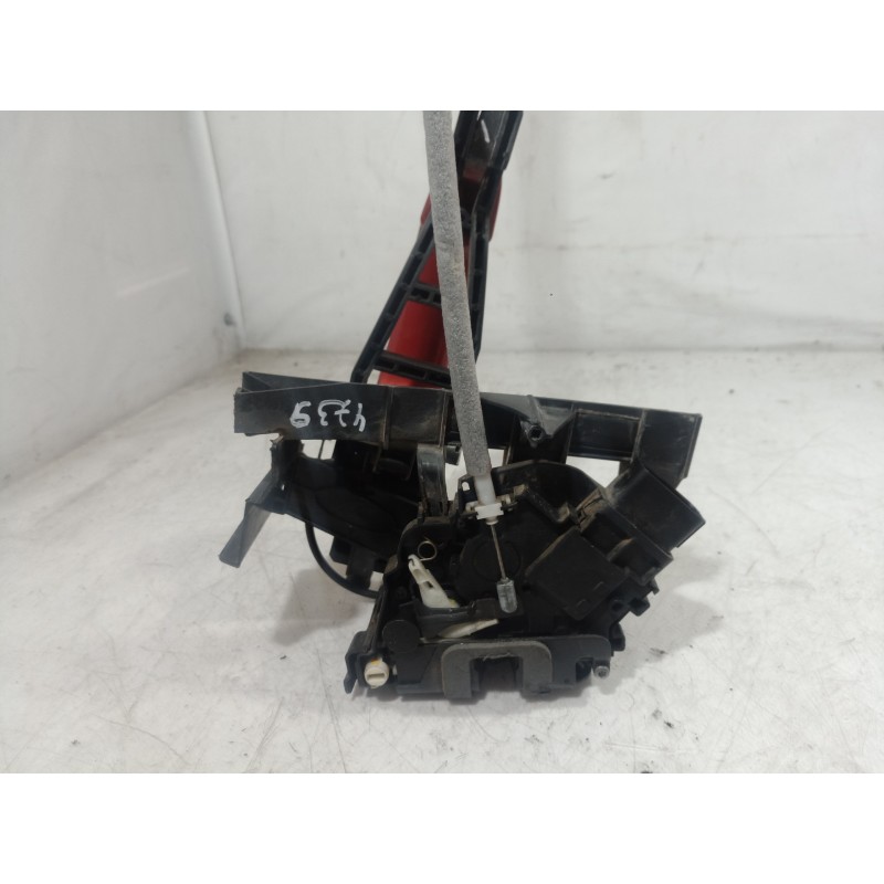 Recambio de cerradura puerta trasera izquierda para ford mondeo ber. (ca2) limited edition referencia OEM IAM A264A27 A264A27 A2