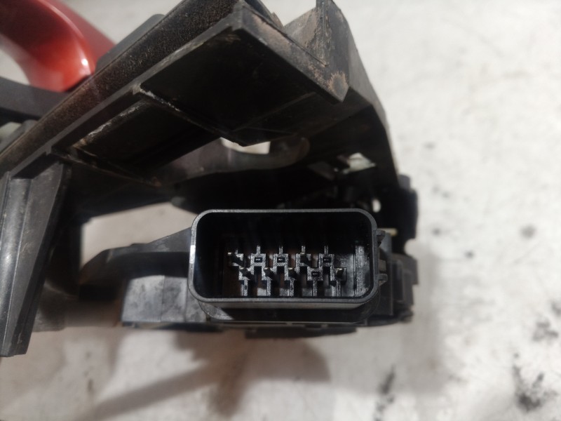 Recambio de cerradura puerta trasera izquierda para ford mondeo ber. (ca2) limited edition referencia OEM IAM A264A27 A264A27 A2